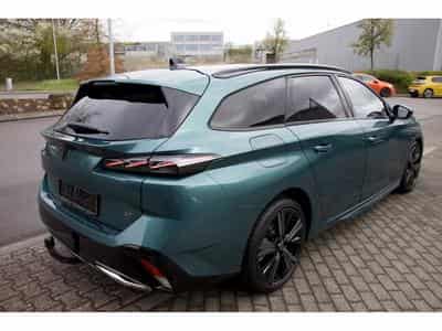 Peugeot 308 SW BlueHDi 130 GT ACC AHK Pano Massage Focal (2024) - Foto 4