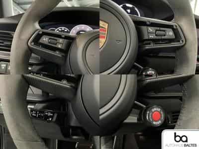 Porsche 911 (2025) - Photo 14