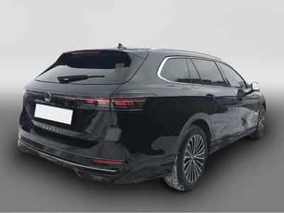 VW Passat (2024) - Foto 4