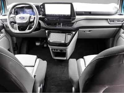 Ford Transit (2025) - Photo 4