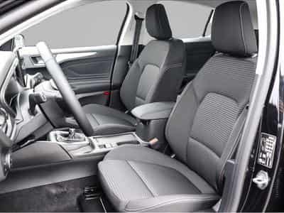 Ford Focus (2025) - Photo 6