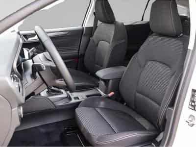 Ford Focus (2025) - Photo 6