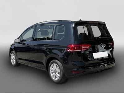 VW Touran (2024) - Photo 2