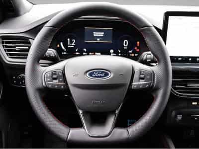 Ford Focus (2025) - Photo 5