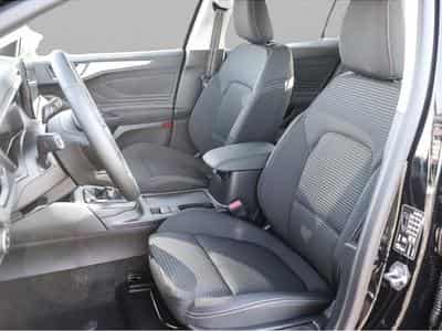 Ford Focus (2025) - Photo 6