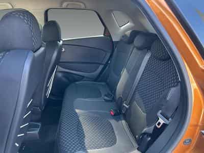 Renault Captur 1.5 dCi Limited +Klima+LED+ChromPaket (2018) - Foto 8