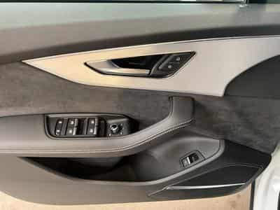 Audi Q7 S-line+Quattro+Tiptronic+P.Premium (2023) - Photo 14