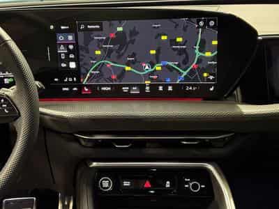 Audi Q5 TDI 204CV S-line Edition quattro (2025) - Foto 10