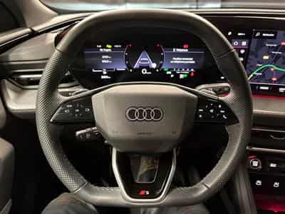 Audi Q5 TDI 204CV S-line Edition quattro (2025) - Foto 7