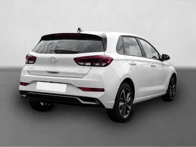 Hyundai i30 (2024) - Photo 2