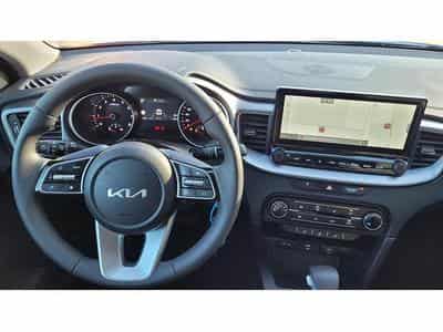 Kia Ceed (2022) - Photo 15
