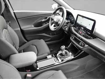 Hyundai i30 (2024) - Photo 3