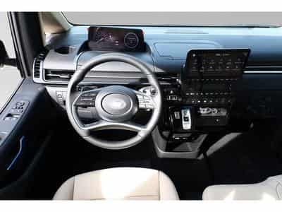 Hyundai Staria (2025) - Photo 6