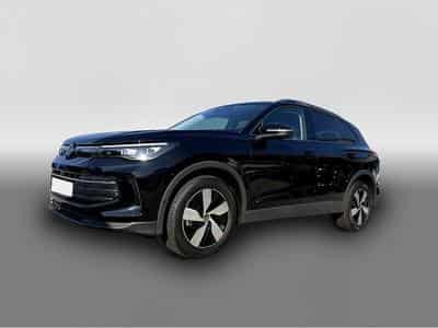 VW Tiguan (2024) - Photo 1