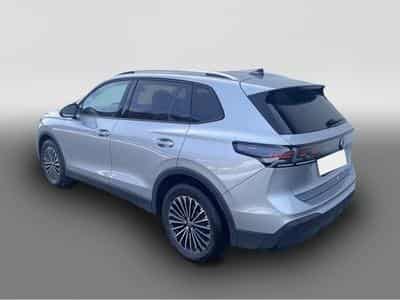 VW Tiguan (2025) - Photo 2