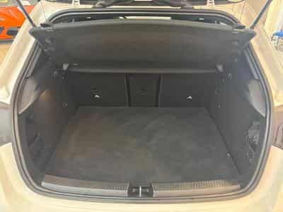 Mercedes 250 (2024) - Photo 9