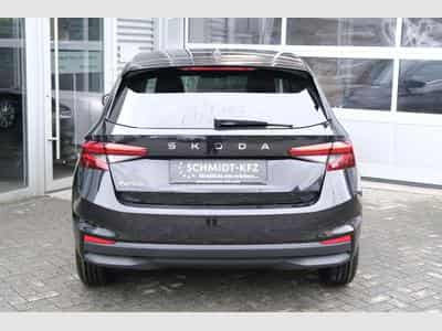 Skoda Fabia 1.5 TSI DSG (2025) - Foto 4