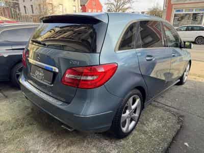 Mercedes B 200 Cdi 6Gang Leder-Navi-Bi-Xenon-Elekt.Sitz- (2013) - Photo 4