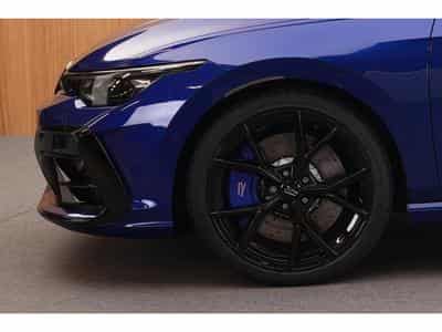 VW Golf R 2.0 TSI DSG 4x4 DSG 245 kW-333CV - R-Performance Pack - (2025) - Foto 9