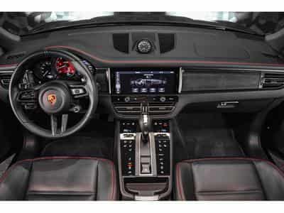 Porsche Macan III GTS (2024) - Photo 14