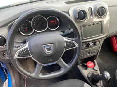 Dacia Logan 1.5 Blue dCi SL Rainbow Stepway (2019) - Photo 5