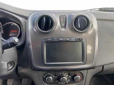 Dacia Logan 1.5 Blue dCi SL Rainbow Stepway (2019) - Photo 7