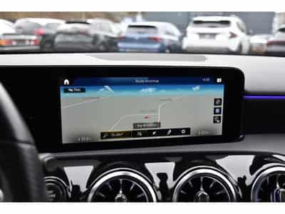 Mercedes A 200 AMG Line 7G DISTRONIC KEYLESS CAM NIGHT MIDLINE 1° MAIN (2023) - Foto 10