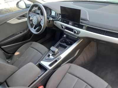 Audi A4 Avant 35 TFSI (2024) - Foto 12