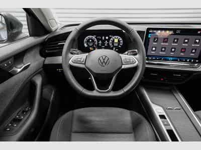 VW Passat Variant 1,5 TSI (2025) - Photo 7