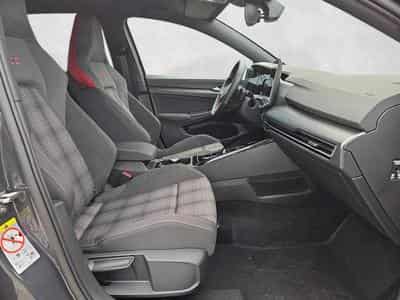 VW Golf 2.0 TSI 195 kW GTI (2026) - Photo 10