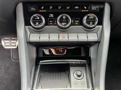 Skoda Karoq 2,0 TSI 4x4 (2026) - Photo 15