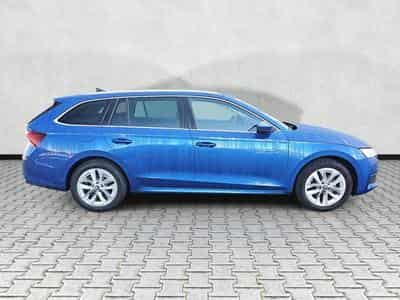 Skoda Octavia 2.0 TDI 110 kW Selection (2025) - Photo 8