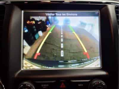 Jeep Cherokee 6.4l V8 HEMI SRT NAVI CUIR PANO 1 HAND (2015) - Foto 12