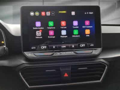 Seat Leon -26% 2.0 TDI 115cv +MIRRORLINK+CAM+LED+Options (2025) - Photo 11