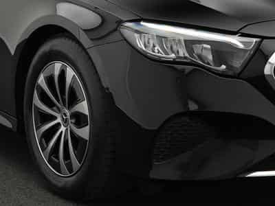 Mercedes E 200 d Lim Avantgarde LED+Kamera+Totw+Apple (2025) - Photo 9