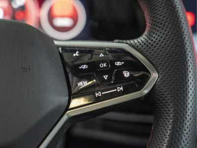 VW Golf GTI Clubsport 2.0 TSI 300 CV DSG7 *Matrix* *Harman* (2023) - Photo 11