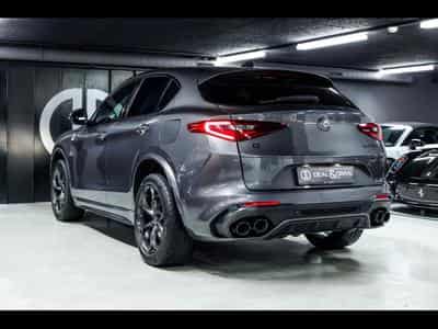 Alfa-Romeo Stelvio QUADRIFOGLIO 2.9T V6 AT8-Q4 (510 CH) - GRIGIO VESUVIO (2020) - Foto 3