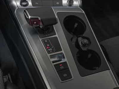 Audi A6 AVANT 35 TDI S LINE (2023) - Foto 6