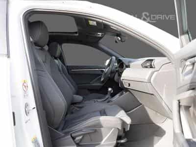 Audi Q3 Sportback Quattro 40 TFSI S-Line (2024) - Foto 6