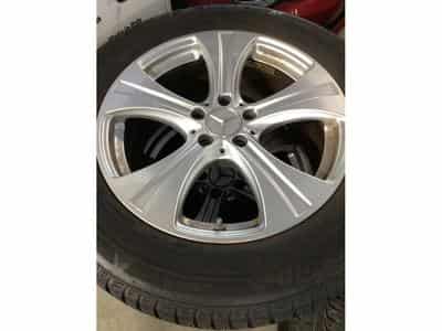 Jantes alu + Pneus h 18" 235/60 R18 103H (2026) - Foto 1