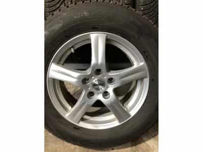 Jantes alu + Pneus h 16" 215/65 R16 102H (2026) - Photo 1