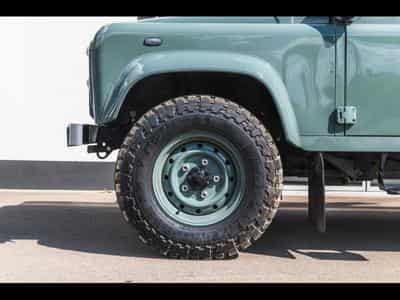 Land-Rover Defender III 90 TD4 2.2L SOFT TOP (2013) - Photo 7