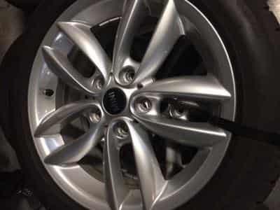 Jantes alu + Pneus h 17" 205/50 R17 (2026) - Photo 1