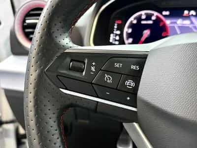 Seat Ibiza FR Pro Black Edition 1.0 110CV *Caméra* *Sièges Chauffants* (2022) - Foto 11