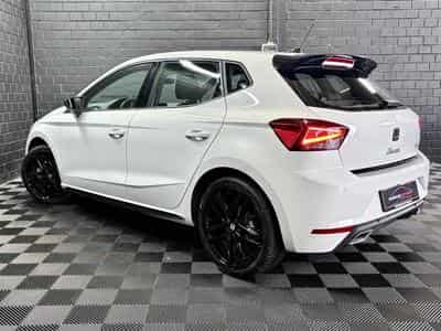 Seat Ibiza FR Pro Black Edition 1.0 110CV *Caméra* *Sièges Chauffants* (2022) - Foto 4