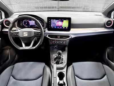 Seat Ibiza FR Pro Black Edition 1.0 110CV *Caméra* *Sièges Chauffants* (2022) - Foto 9