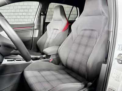 VW Golf GTI 2.0 TSI 245 CV DSG7  *Caméra* (2022) - Photo 7