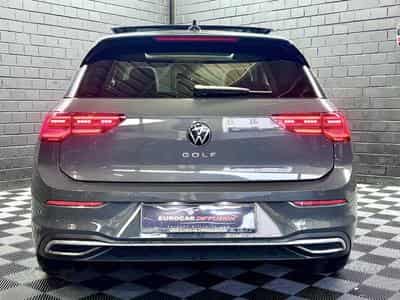 VW Golf Life ACTIVE 2.0 TDI DSG7 150 CV ** Attelage ** Caméra ** (2022) - Photo 5