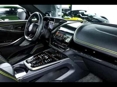 Aston-Martin DBX 707 MY25.5 - MALACHITE GREEN (2025) - Foto 15