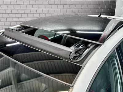 VW Golf GTI Clubsport 2.0 TSI 300CV DSG7 *Toit Ouvrant* *Sièges Chau (2022) - Photo 7